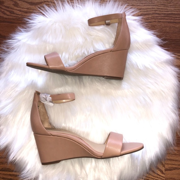 Naturalizer Shoes - Naturalizer london gingersnap wedge heel 8.5 W
